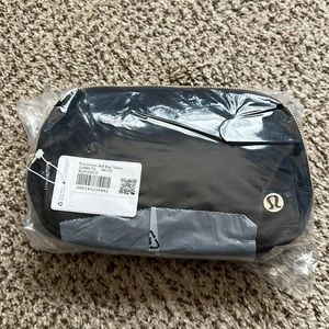 Lululemon Velour belt bag